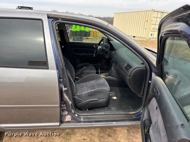 image for item FG0102 2000 Volkswagen Golf 