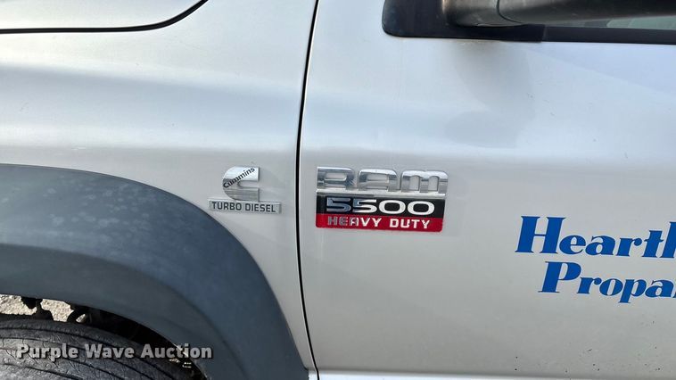 image for item FG0107 2008 Dodge Ram 5500  truck cab and chassis