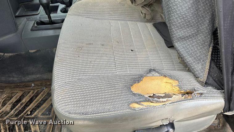 image for item FG0107 2008 Dodge Ram 5500  truck cab and chassis