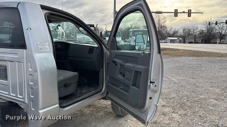 image for item FG0107 2008 Dodge Ram 5500  truck cab and chassis