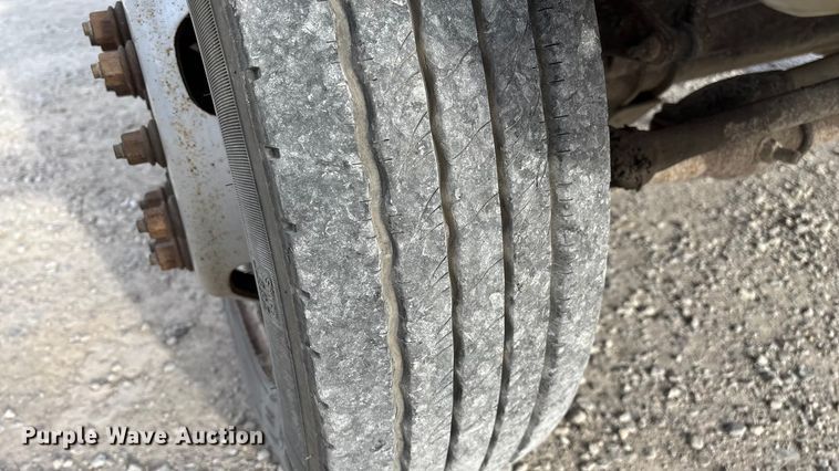 image for item FG0107 2008 Dodge Ram 5500  truck cab and chassis