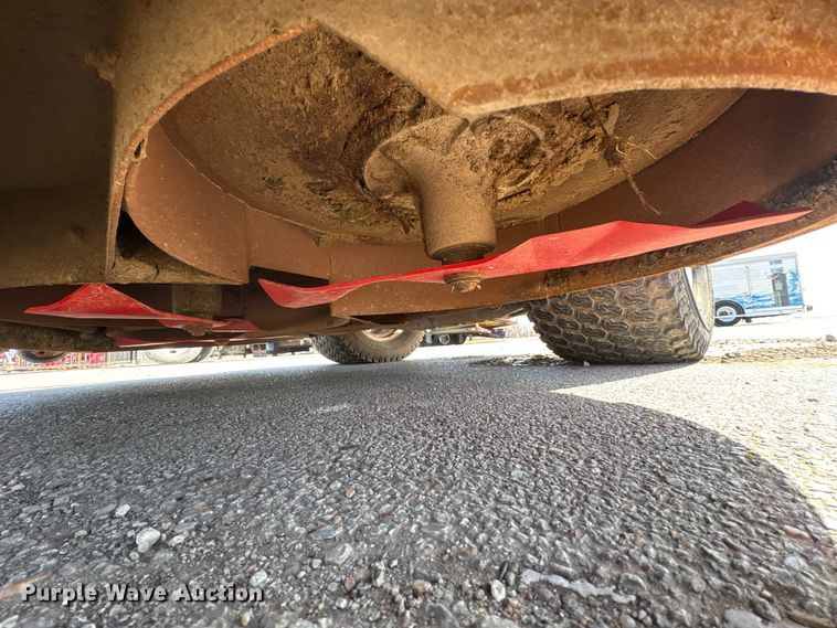 image for item FG2762 Exmark E-series ZTR lawn mower