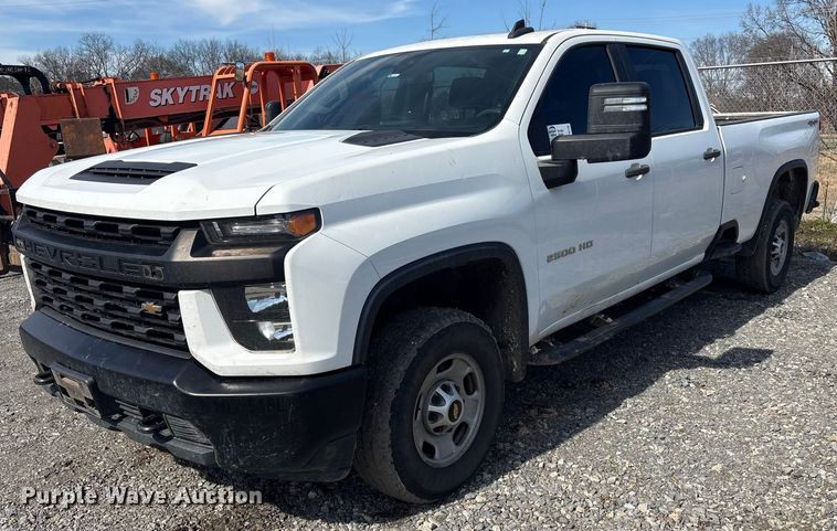 image for item FI0146 2021 Chevrolet Silverado 3500HD Crew Cab pickup truck