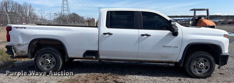 image for item FI0146 2021 Chevrolet Silverado 3500HD Crew Cab pickup truck
