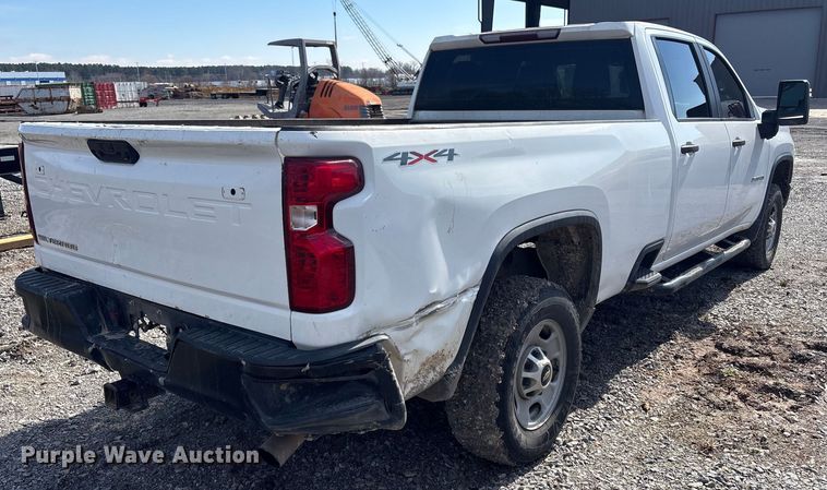 image for item FI0146 2021 Chevrolet Silverado 3500HD Crew Cab pickup truck