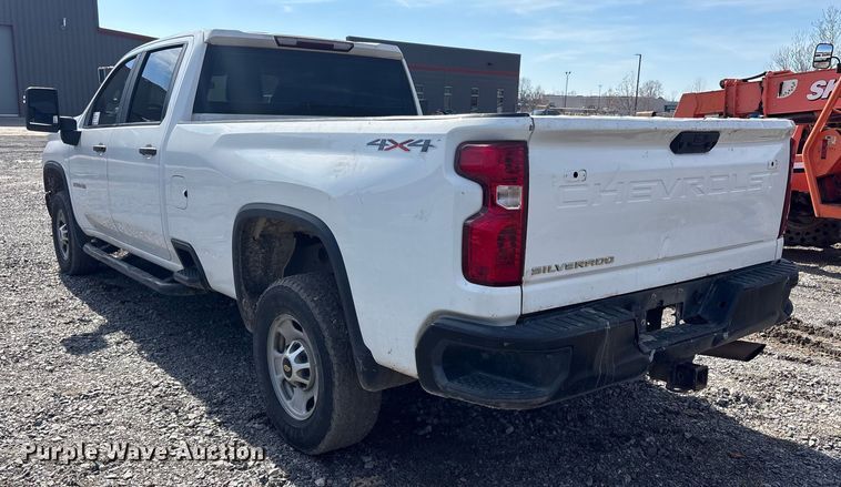 image for item FI0146 2021 Chevrolet Silverado 3500HD Crew Cab pickup truck