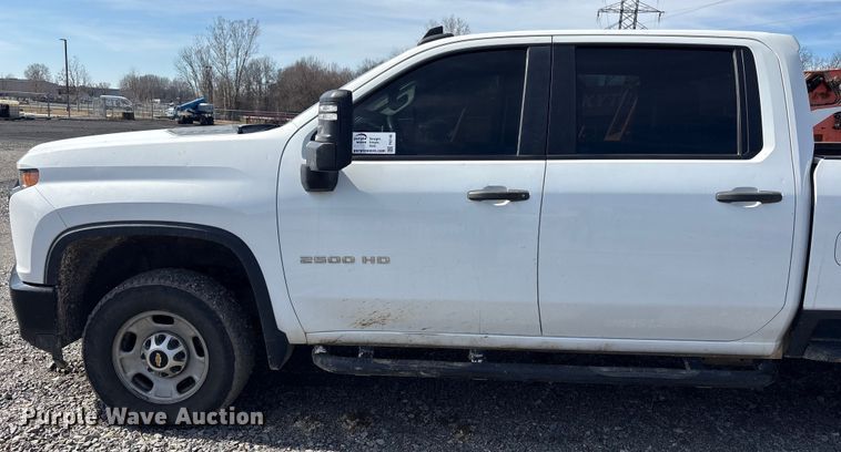 image for item FI0146 2021 Chevrolet Silverado 3500HD Crew Cab pickup truck