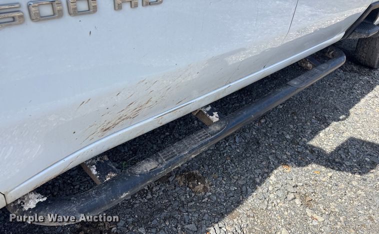 image for item FI0146 2021 Chevrolet Silverado 3500HD Crew Cab pickup truck