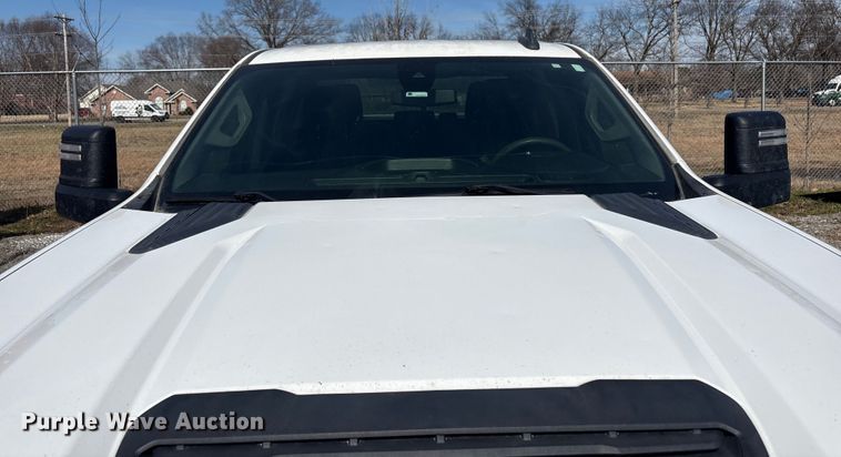 image for item FI0146 2021 Chevrolet Silverado 3500HD Crew Cab pickup truck