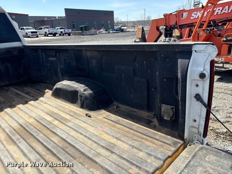 image for item FI0146 2021 Chevrolet Silverado 3500HD Crew Cab pickup truck