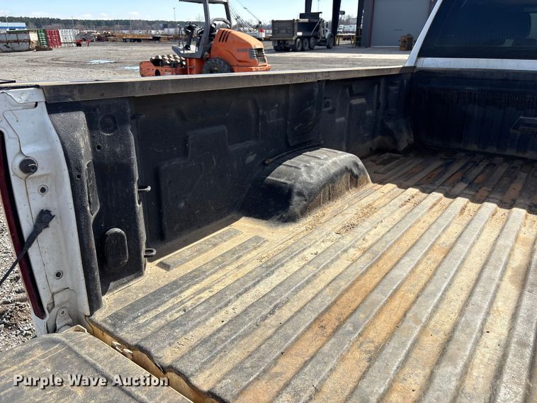 image for item FI0146 2021 Chevrolet Silverado 3500HD Crew Cab pickup truck