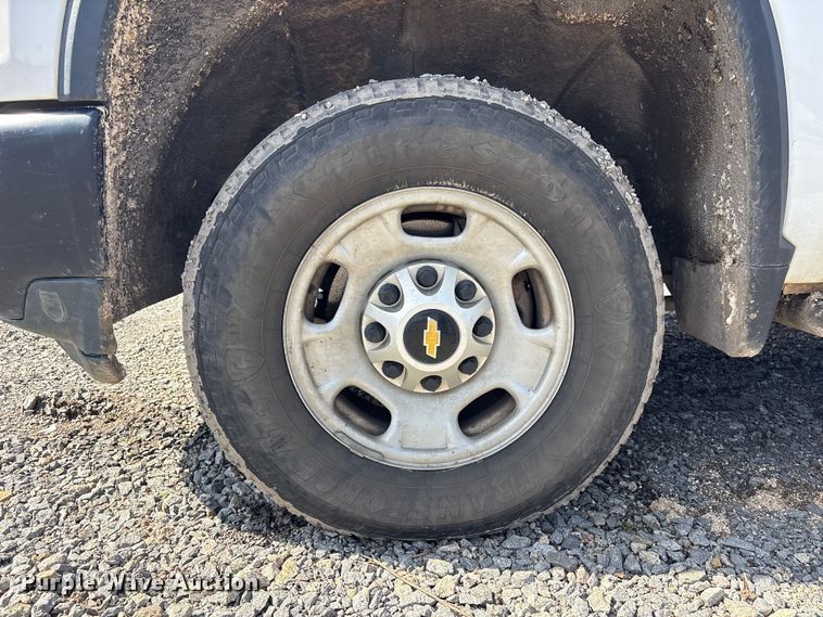 image for item FI0146 2021 Chevrolet Silverado 3500HD Crew Cab pickup truck