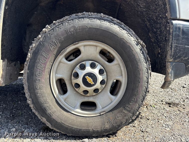 image for item FI0146 2021 Chevrolet Silverado 3500HD Crew Cab pickup truck