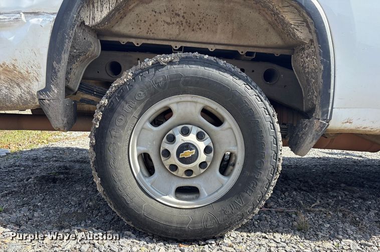 image for item FI0146 2021 Chevrolet Silverado 3500HD Crew Cab pickup truck