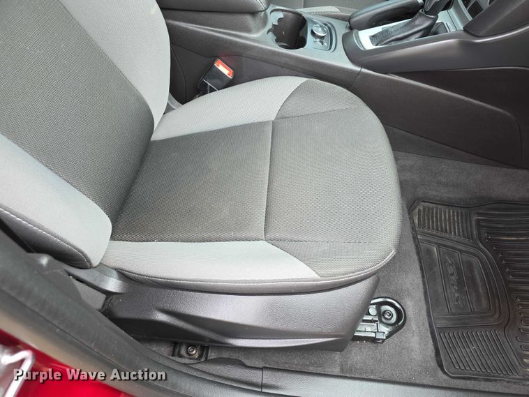 image for item FI0809 2014 Ford Focus SE 