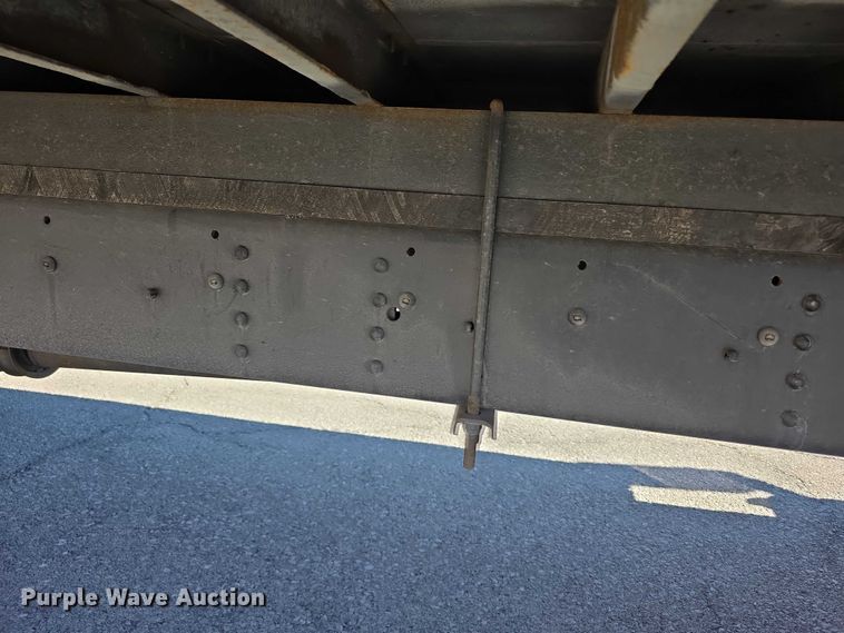 image for item FI0896 2003 Chevy C6500 box truck