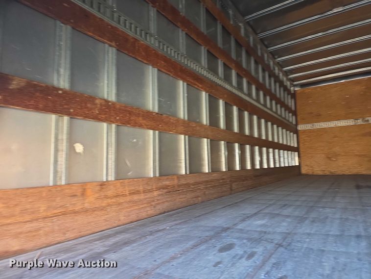 image for item FI0896 2003 Chevy C6500 box truck