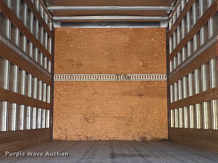 image for item FI0896 2003 Chevy C6500 box truck