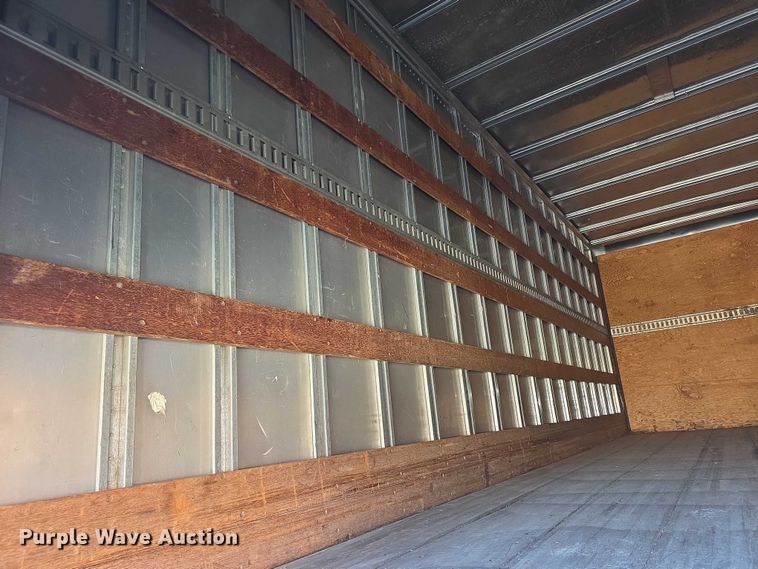 image for item FI0896 2003 Chevy C6500 box truck