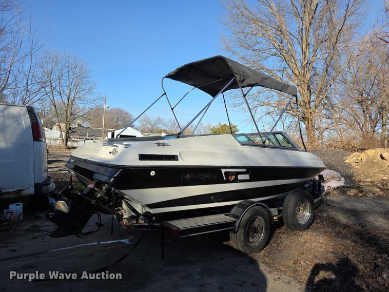 image for item FI0898 1993 Mariah  boat