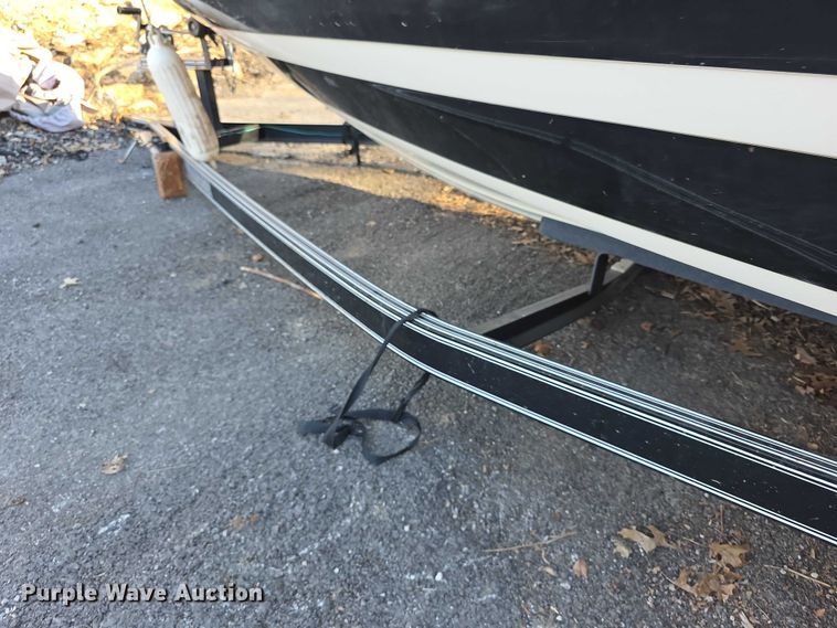 image for item FI0898 1993 Mariah  boat