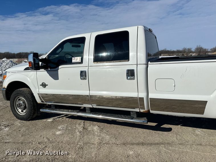 image for item FK0004 2011 Ford F250 Super Duty Crew Cab pickup truck
