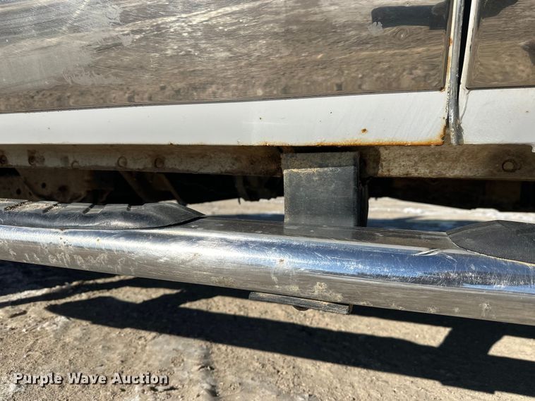 image for item FK0004 2011 Ford F250 Super Duty Crew Cab pickup truck