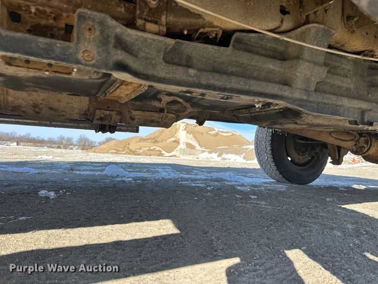 image for item FK0004 2011 Ford F250 Super Duty Crew Cab pickup truck