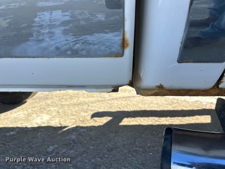 image for item FK0004 2011 Ford F250 Super Duty Crew Cab pickup truck