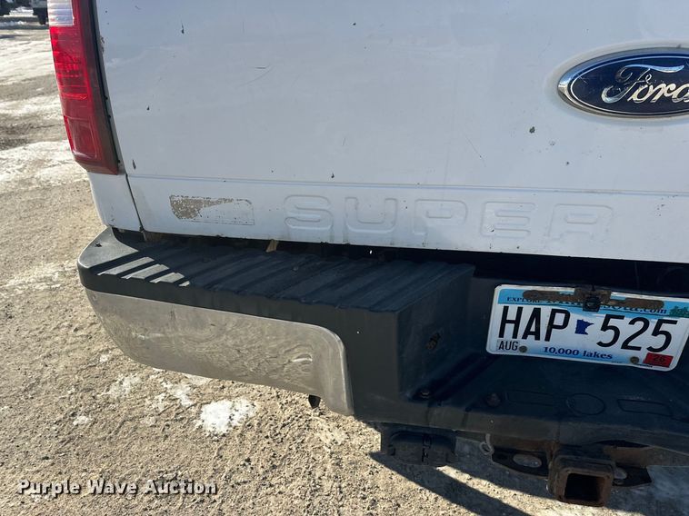 image for item FK0004 2011 Ford F250 Super Duty Crew Cab pickup truck
