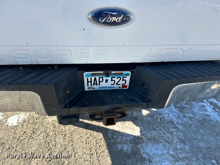 image for item FK0004 2011 Ford F250 Super Duty Crew Cab pickup truck