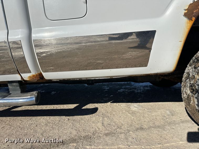 image for item FK0004 2011 Ford F250 Super Duty Crew Cab pickup truck