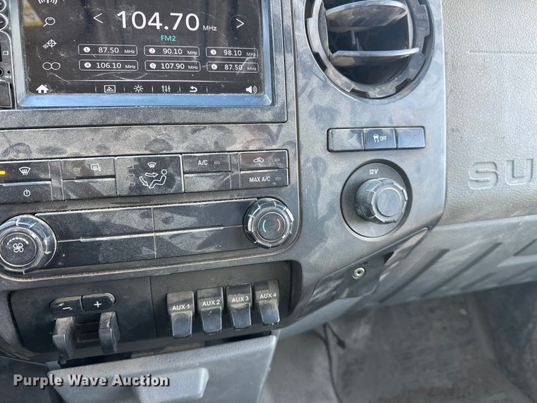 image for item FK0004 2011 Ford F250 Super Duty Crew Cab pickup truck