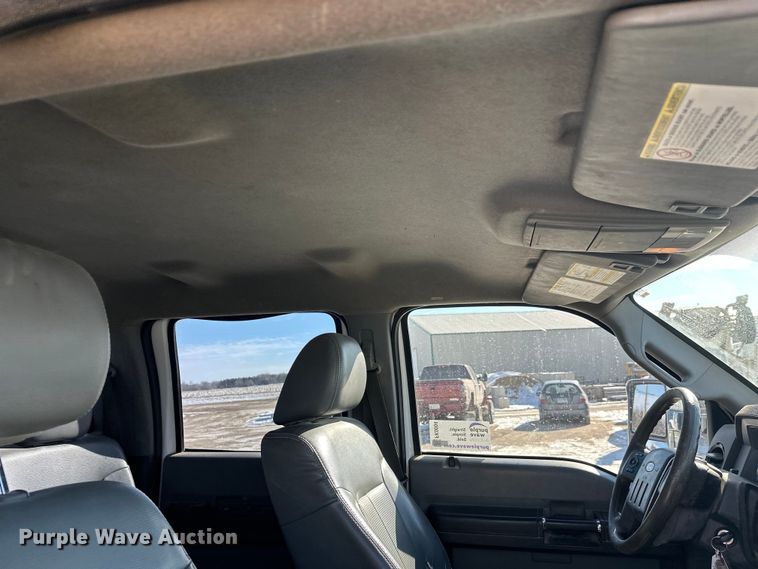 image for item FK0004 2011 Ford F250 Super Duty Crew Cab pickup truck