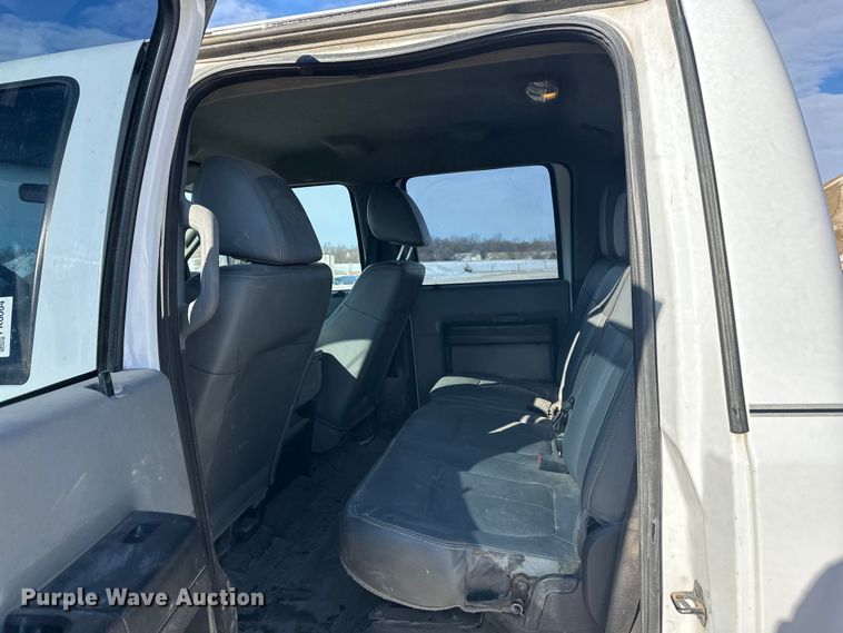 image for item FK0004 2011 Ford F250 Super Duty Crew Cab pickup truck