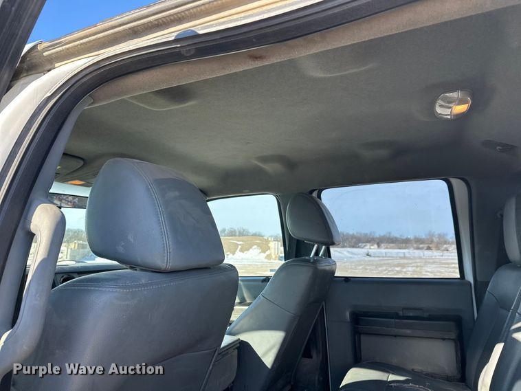 image for item FK0004 2011 Ford F250 Super Duty Crew Cab pickup truck