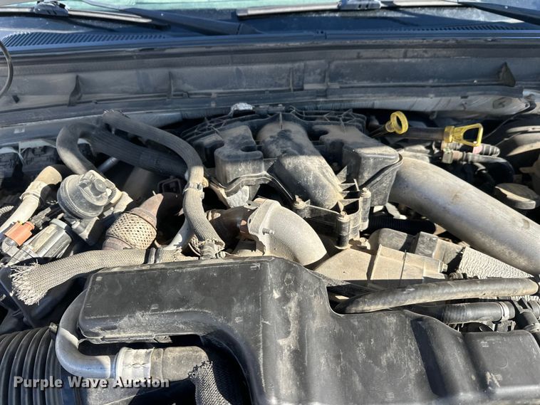 image for item FK0004 2011 Ford F250 Super Duty Crew Cab pickup truck