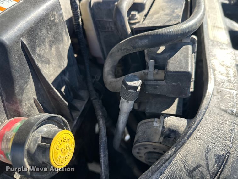 image for item FK0004 2011 Ford F250 Super Duty Crew Cab pickup truck