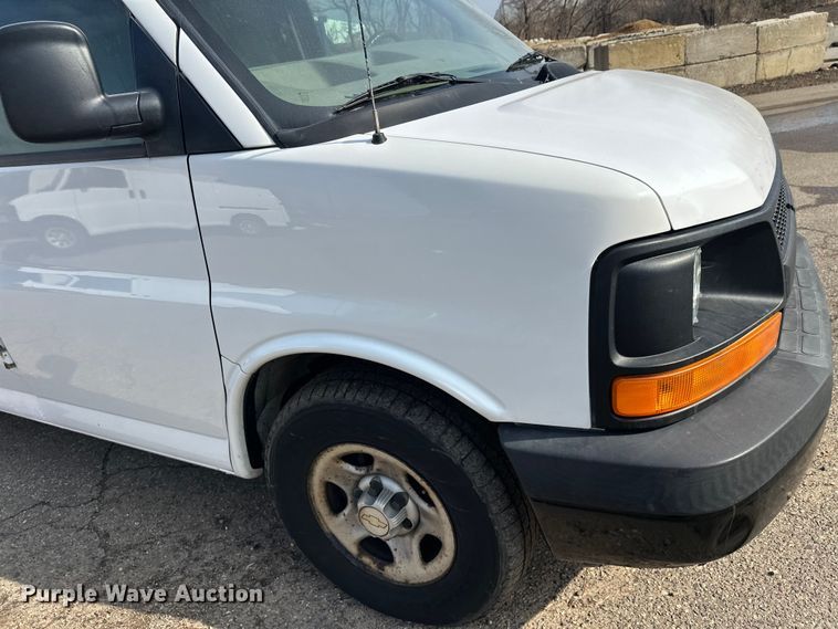 image for item FK0005 2008 Chevrolet Express van