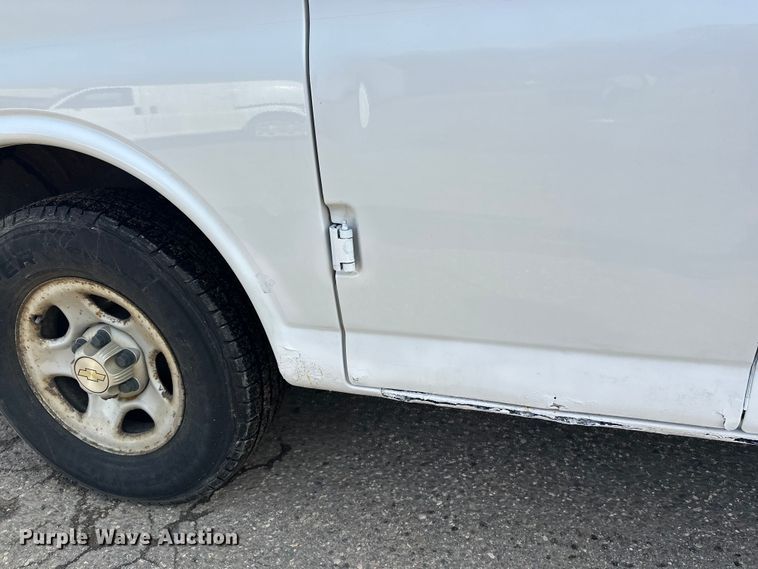 image for item FK0005 2008 Chevrolet Express van