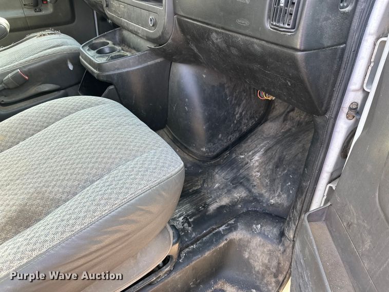 image for item FK0005 2008 Chevrolet Express van