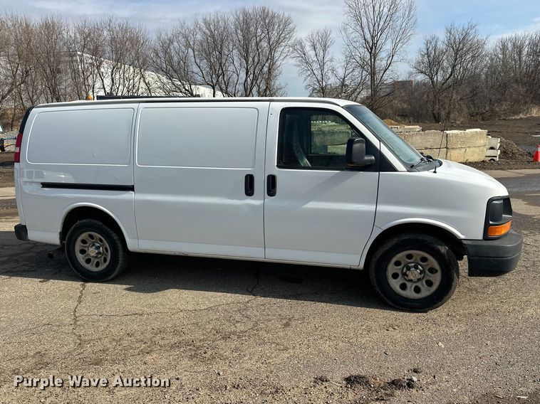 image for item FK0006 2011 Chevrolet Express van