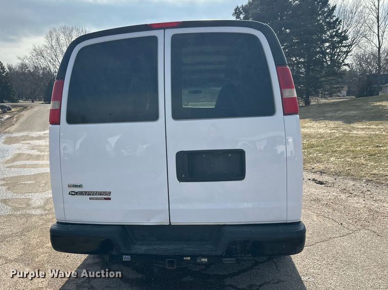 image for item FK0006 2011 Chevrolet Express van