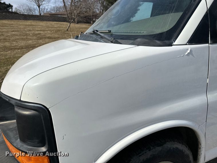 image for item FK0006 2011 Chevrolet Express van