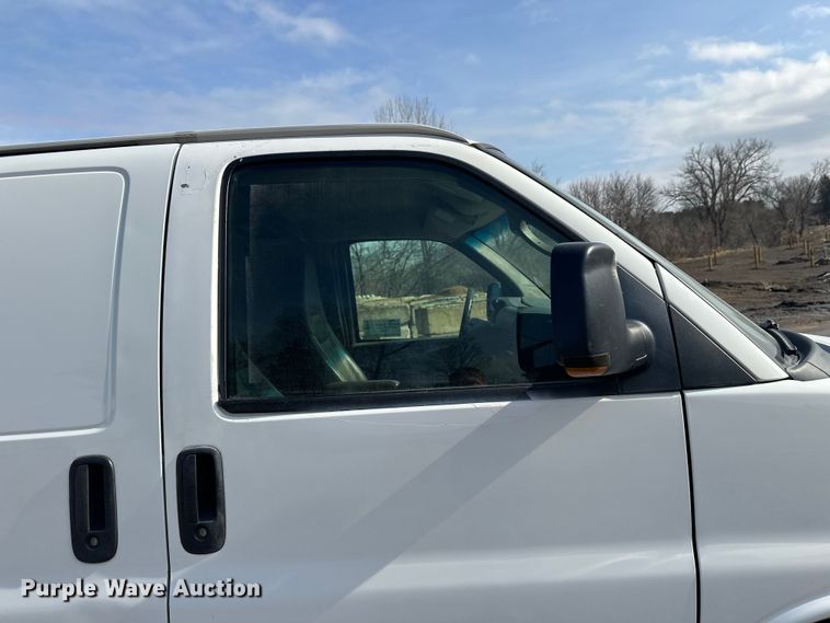 image for item FK0006 2011 Chevrolet Express van