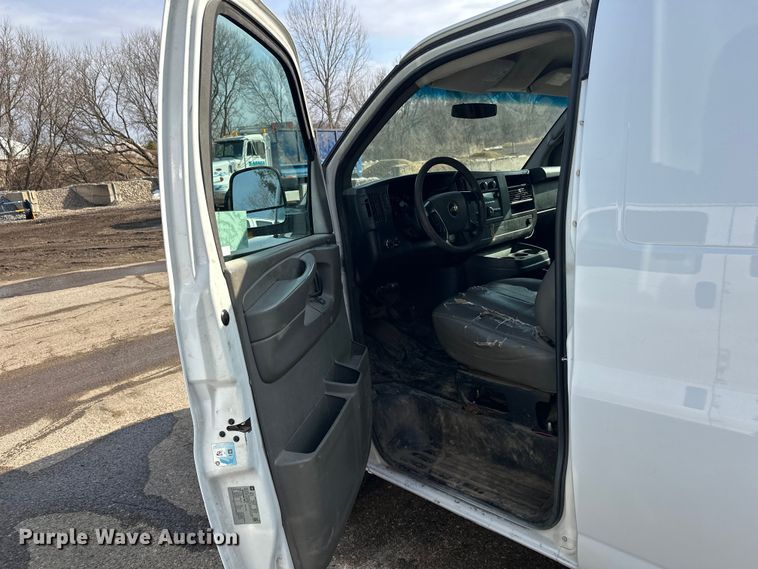 image for item FK0006 2011 Chevrolet Express van