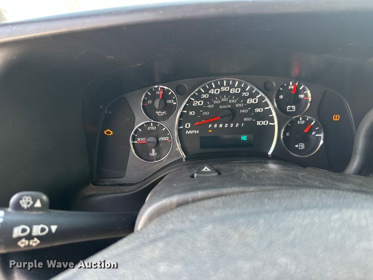 image for item FK0006 2011 Chevrolet Express van