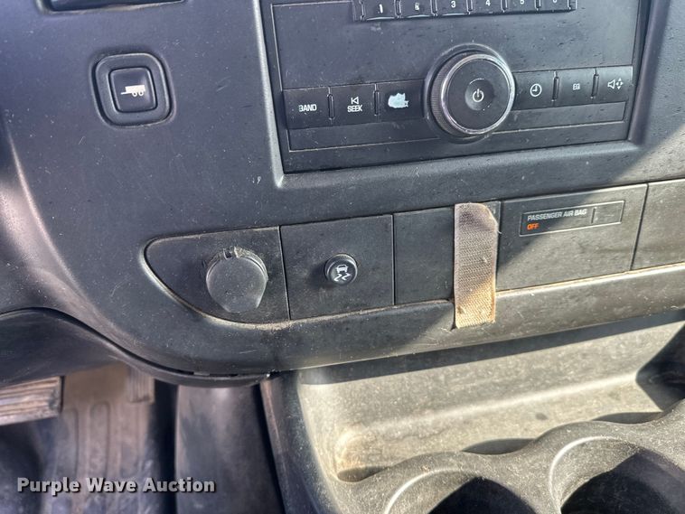 image for item FK0006 2011 Chevrolet Express van