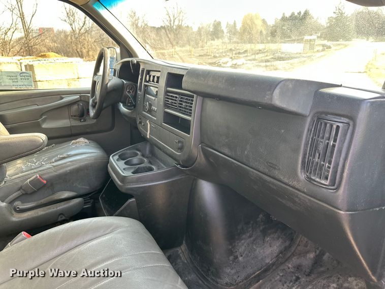 image for item FK0006 2011 Chevrolet Express van