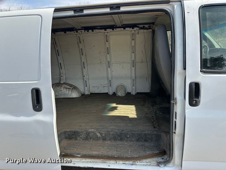 image for item FK0006 2011 Chevrolet Express van